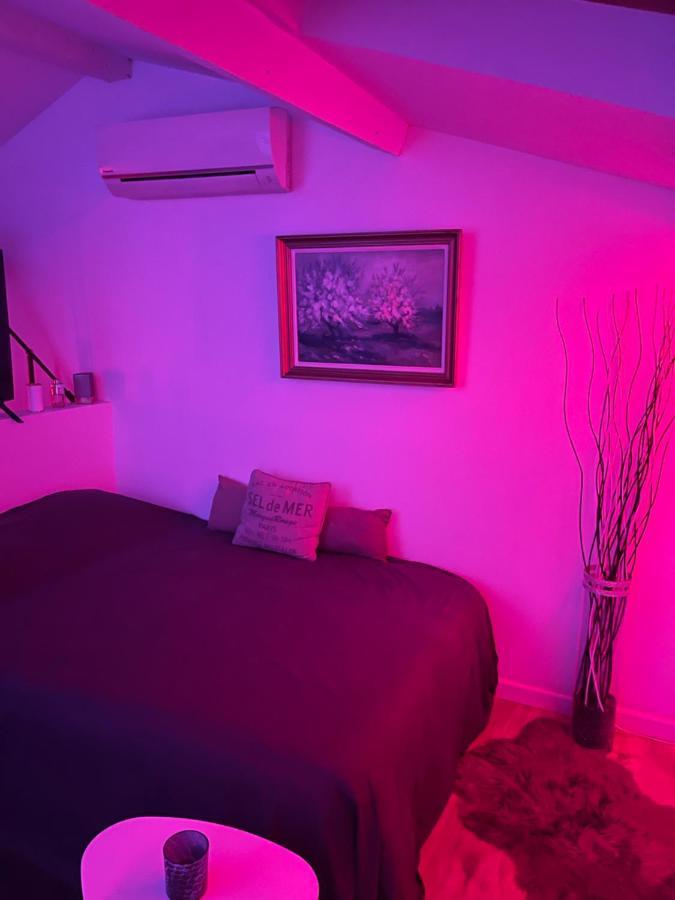 Beau Appartement Calme A Partager Marseille Exterior photo