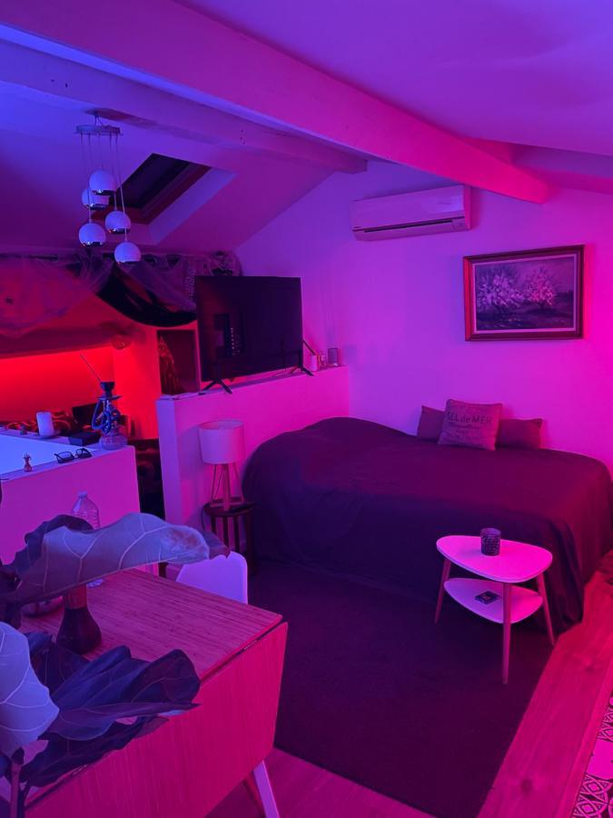 Beau Appartement Calme A Partager Marseille Exterior photo